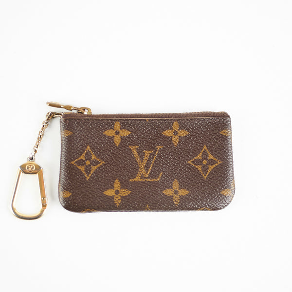 LOUIS VUITTON Monogram Key Pouch