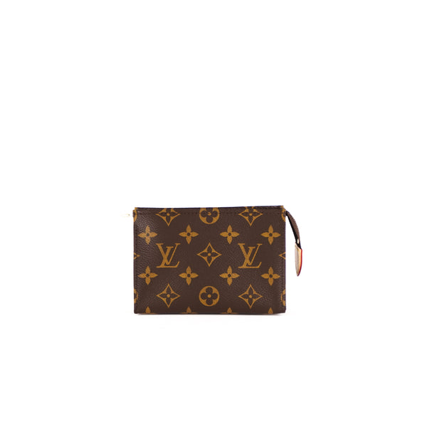 Louis Vuitton Pochette Toiletry 15 Monogram - THE PURSE AFFAIR