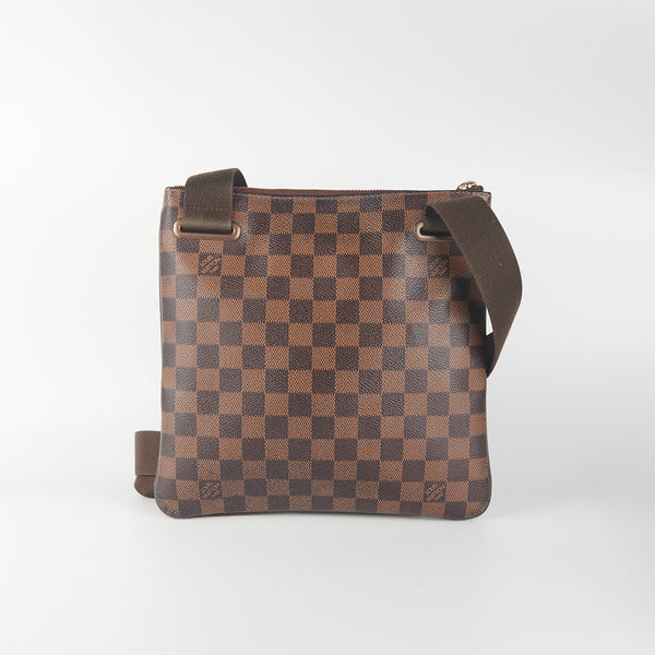 Louis Vuitton Brooklyn Shoulder bag 334713