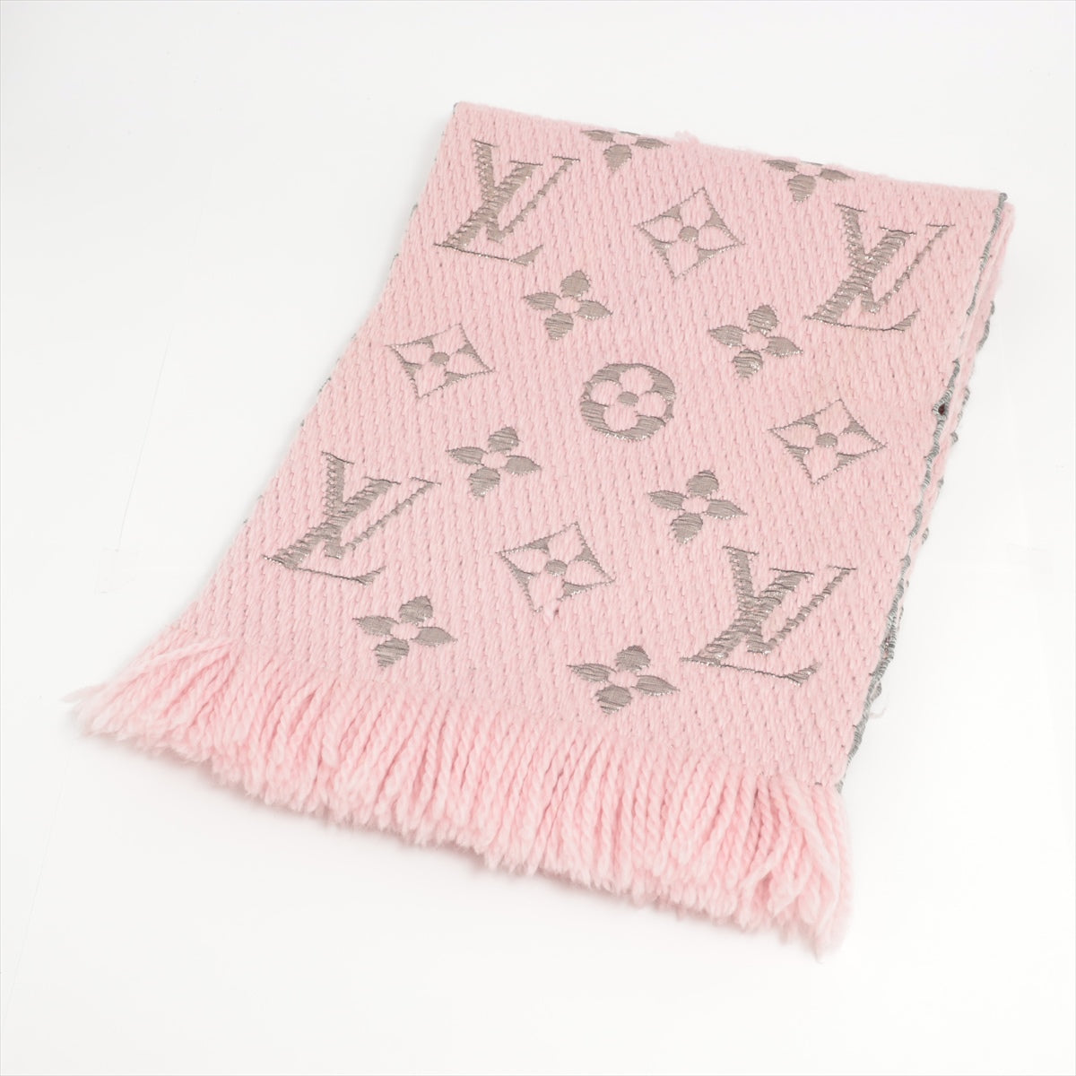 Logomania scarf in pink Size+-180+x+32+cm+ Choose+from+pink/Silver+or+Grey  See+our+store+for+other+colors…