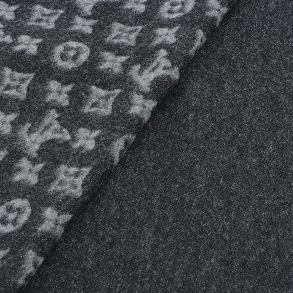 Louis Vuitton Monogram Monogram Gradient Scarf, Grey, * Inventory Confirmation Required