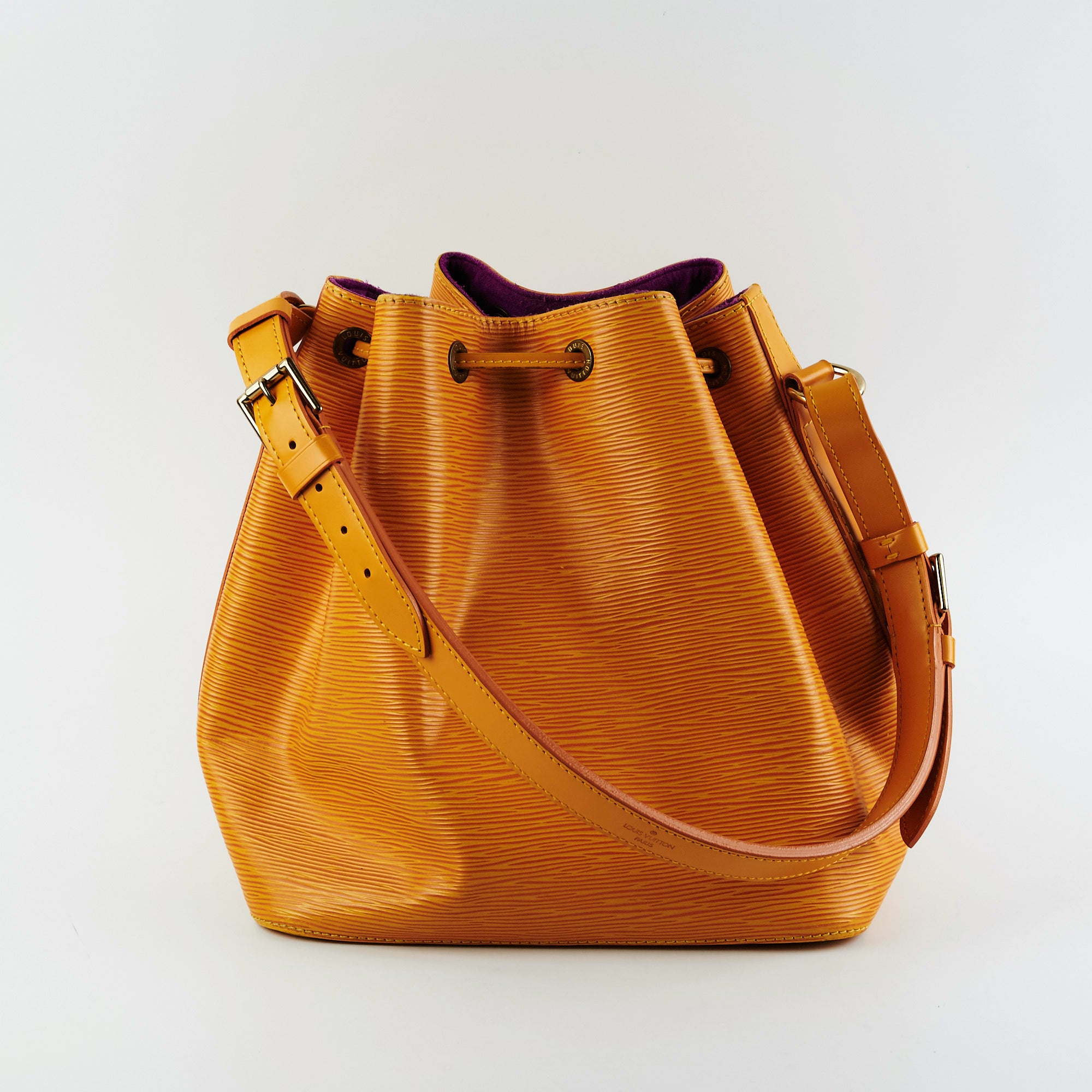 LOUIS VUITTON Orange Epi Leather Neo Noe Bucket Bag - The Purse Ladies