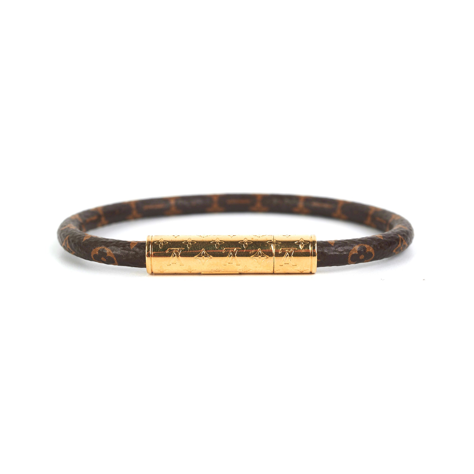 Louis Vuitton Daily Confidential Bracelet. Logo and black in color size  small 17