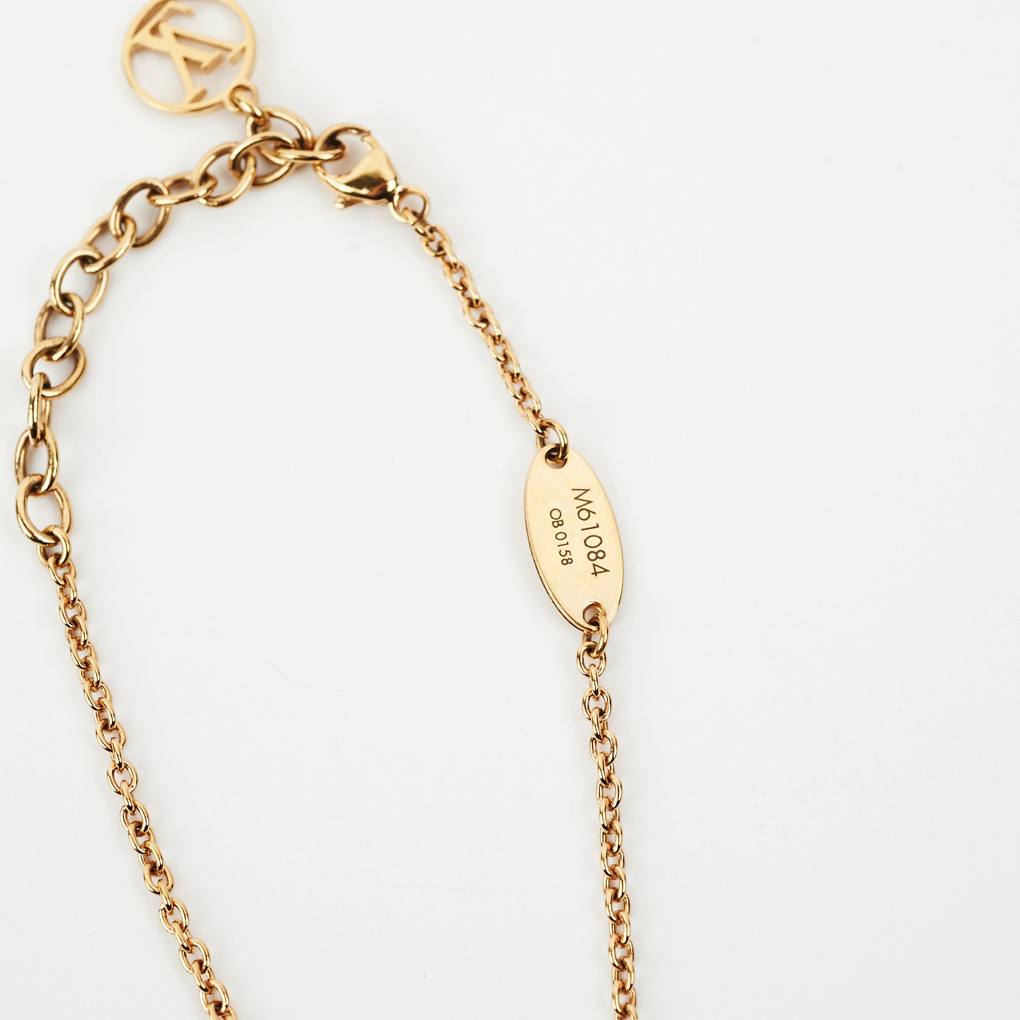 Louis Vuitton Essential V Bracelet Gold 132387