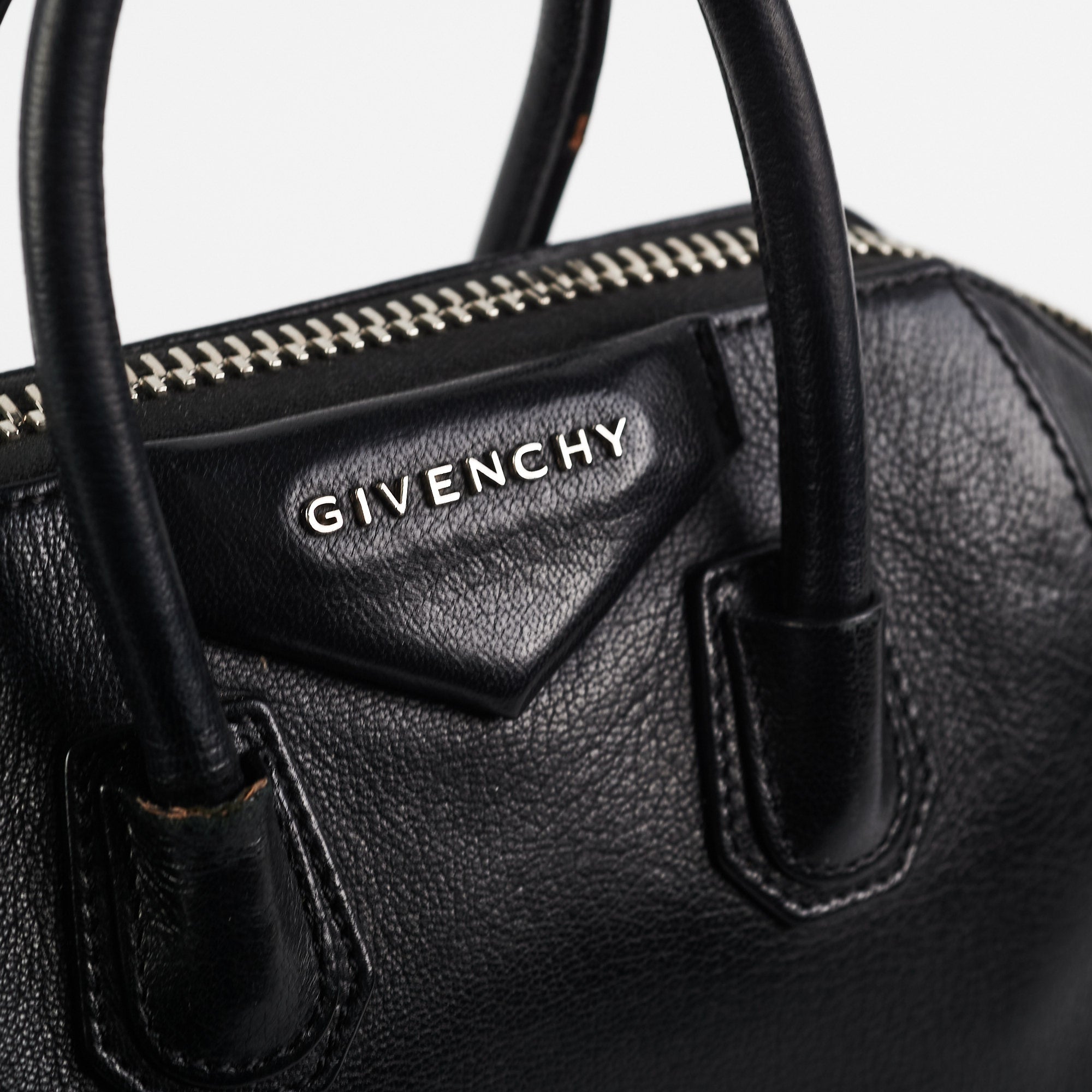 Givenchy Antigona Medium Black - THE PURSE AFFAIR