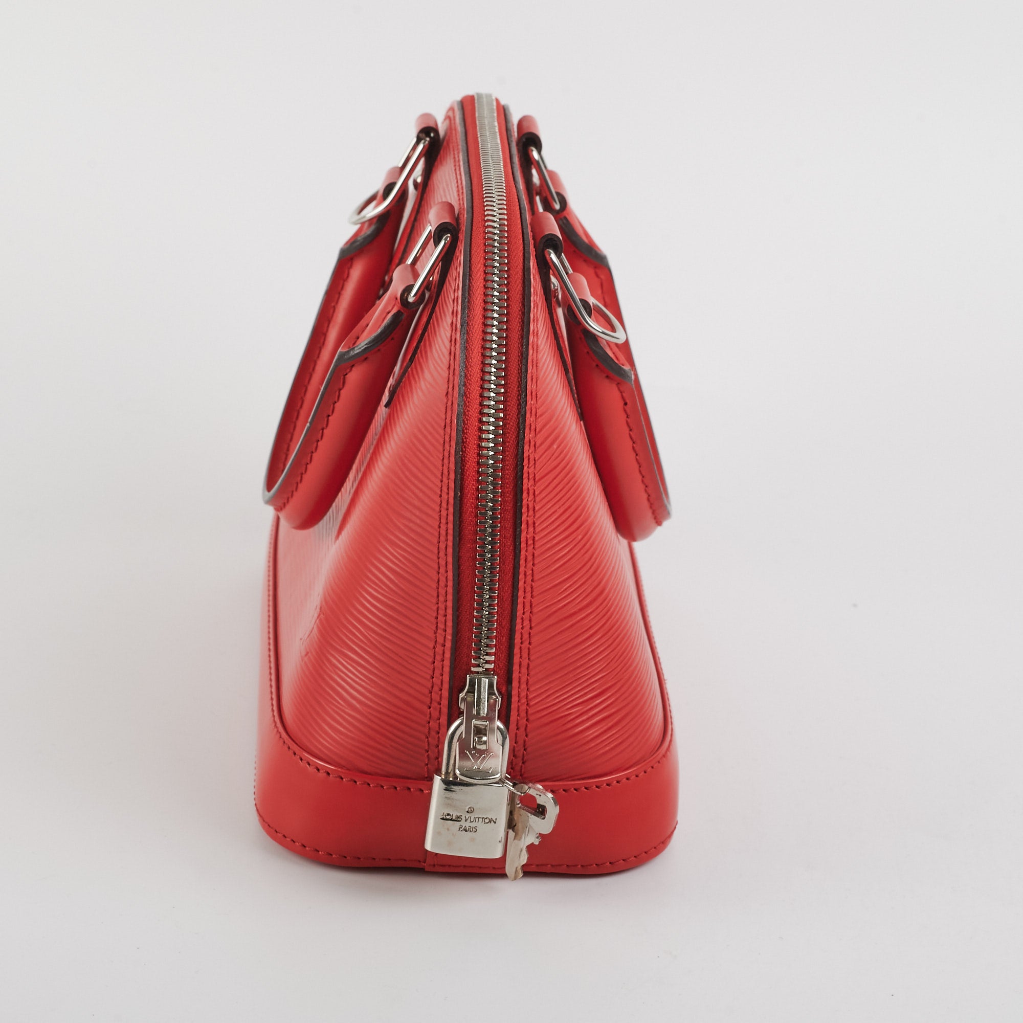 Alma bb leather handbag Louis Vuitton Red in Leather - 33146749