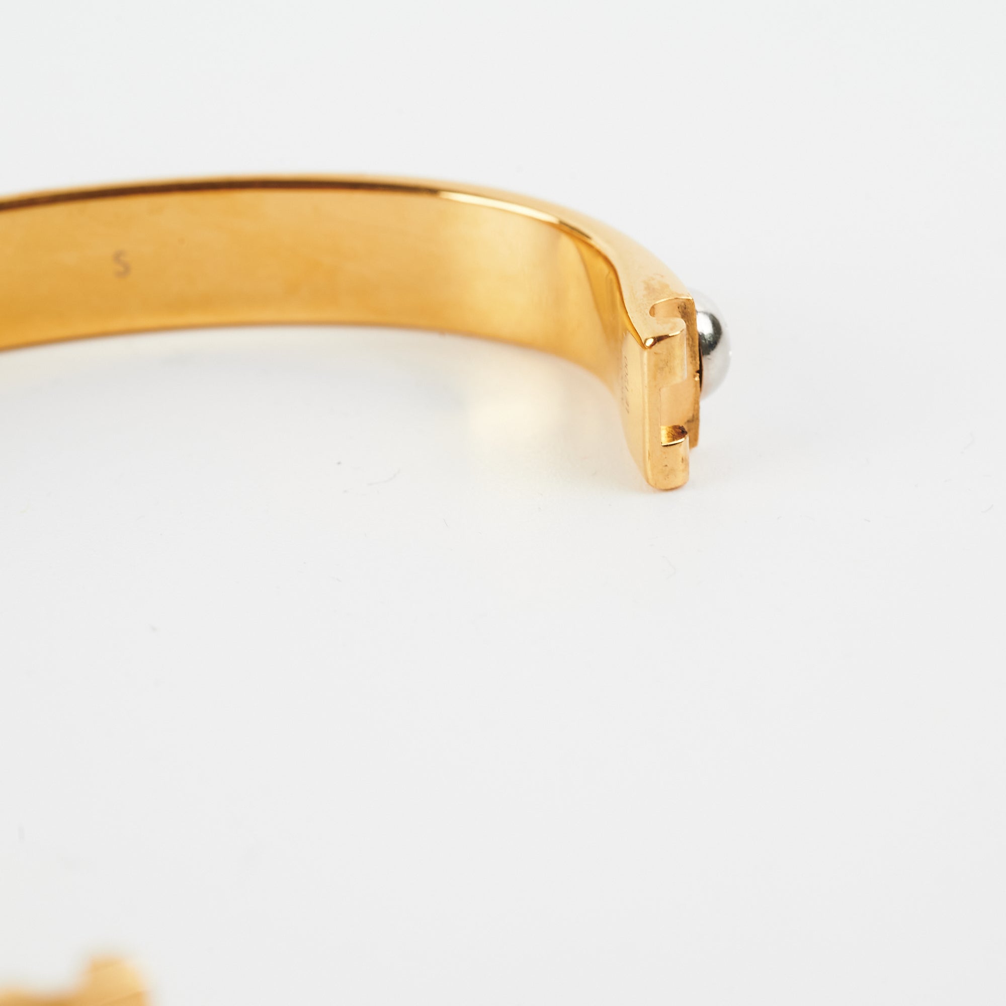 LV Nanogram Cuff Bracelet – Theglamsutra