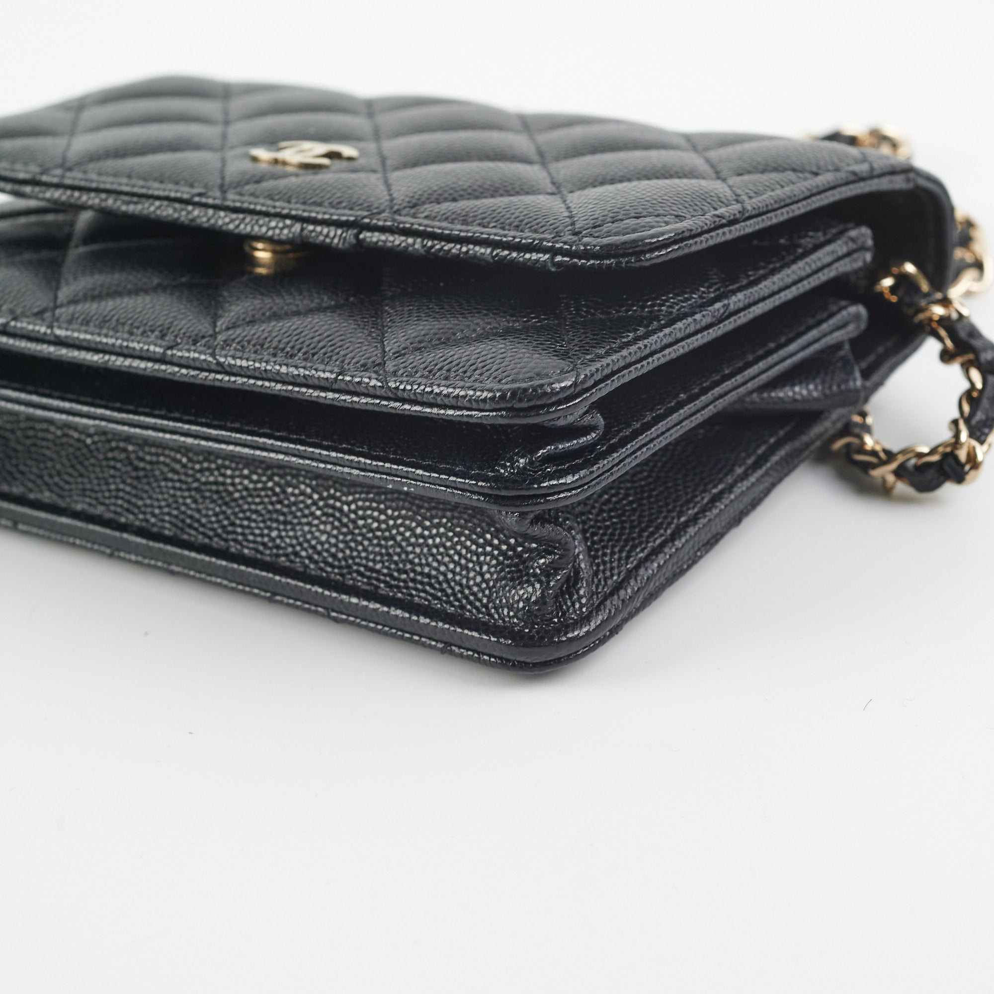 Wallet on chain leather mini bag Chanel Black in Leather - 27553560