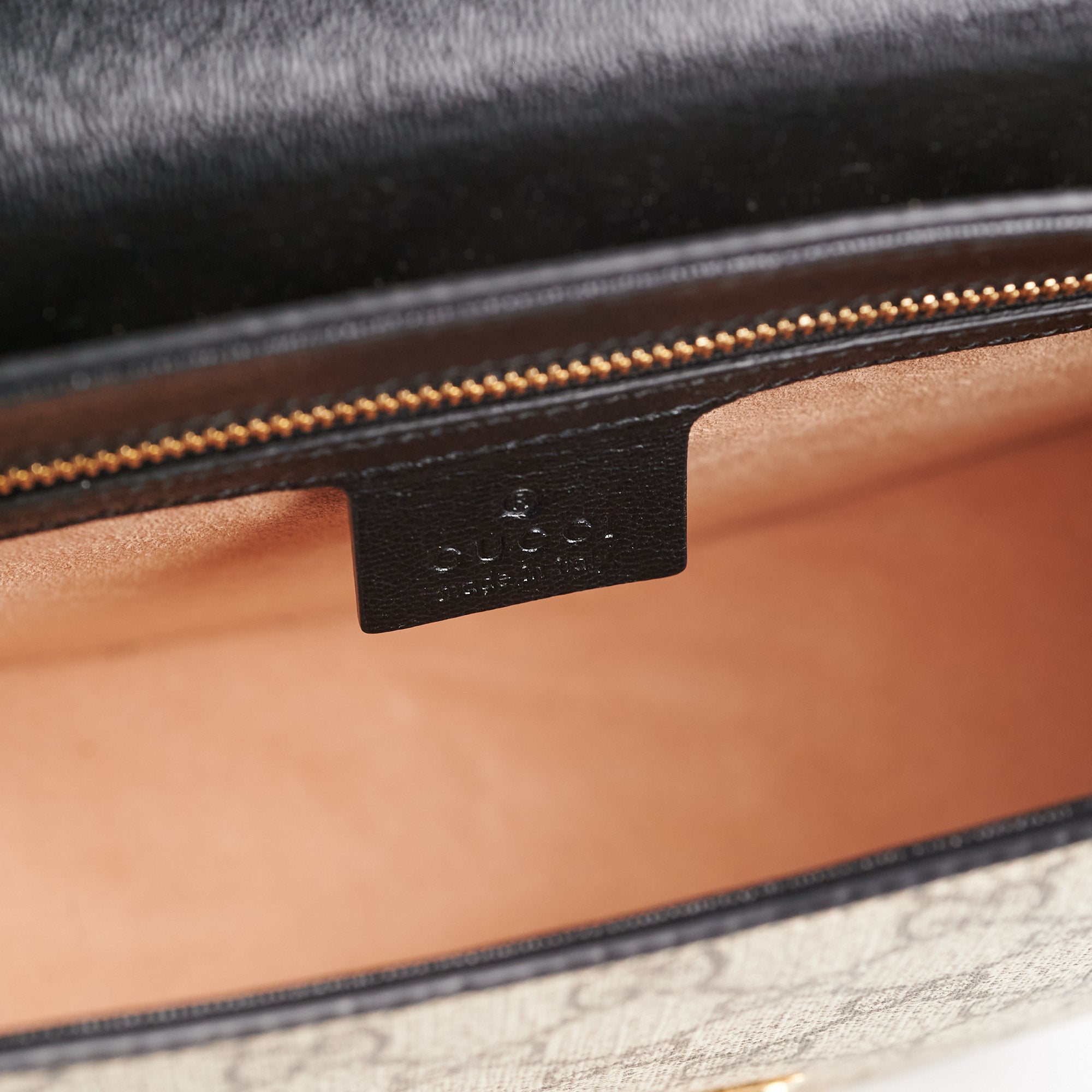 Gucci Padlock Shoulder Bag Large Black - THE PURSE AFFAIR