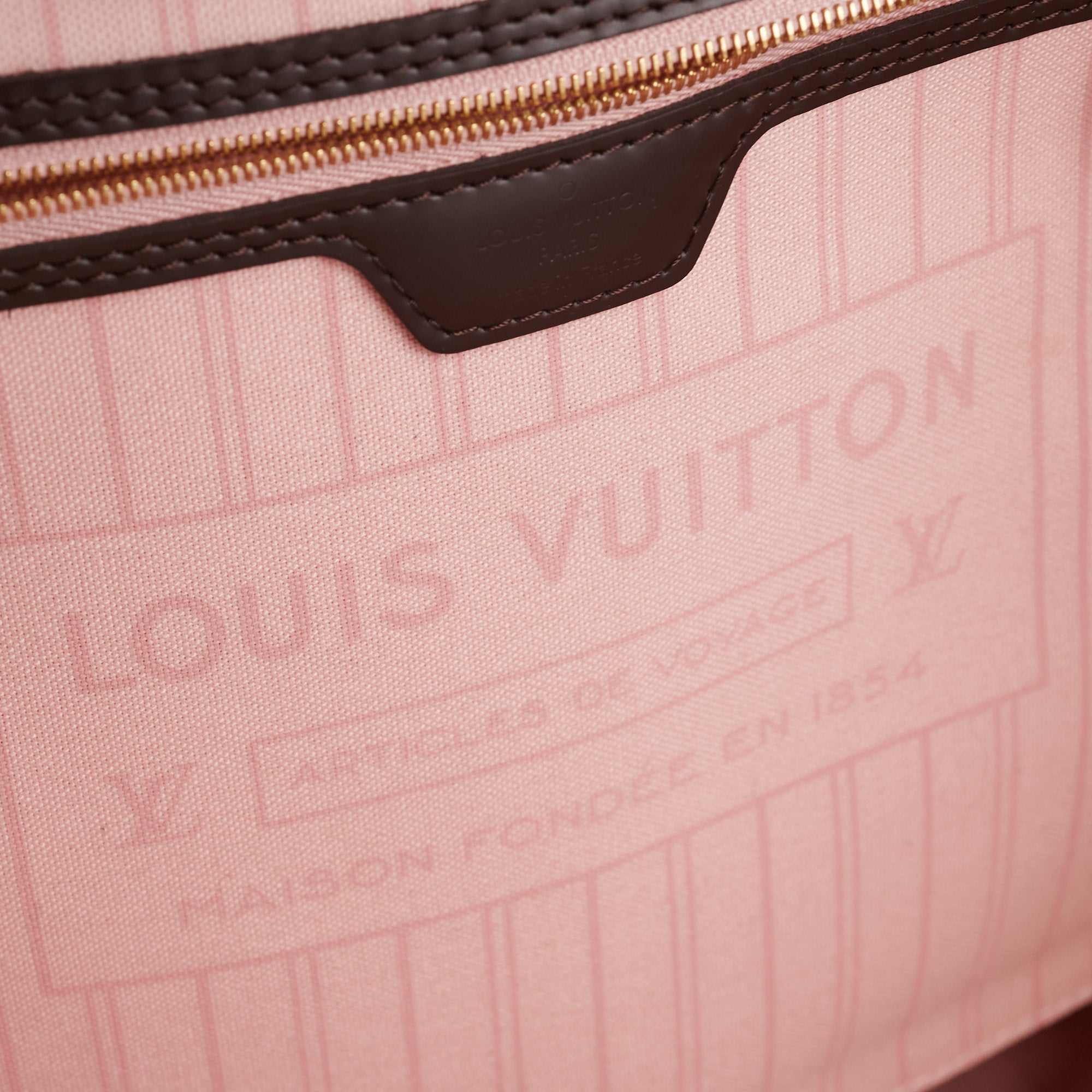 SOLD ON Ⓜ️!!Louis Vuitton Neverfull Damier Ebene