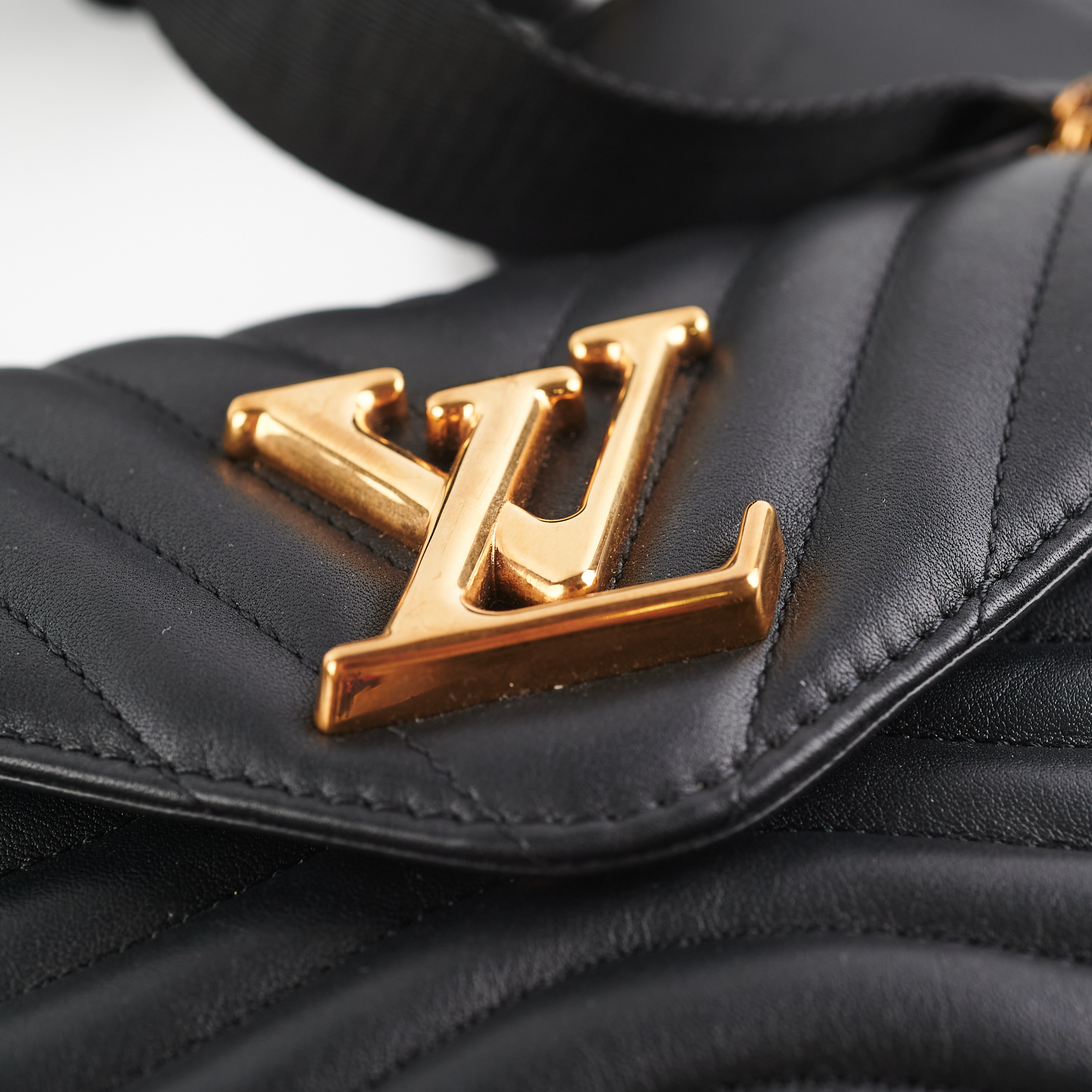 Louis Vuitton New Wave Multi-Pochette - Black Crossbody Bags, Handbags -  LOU804416