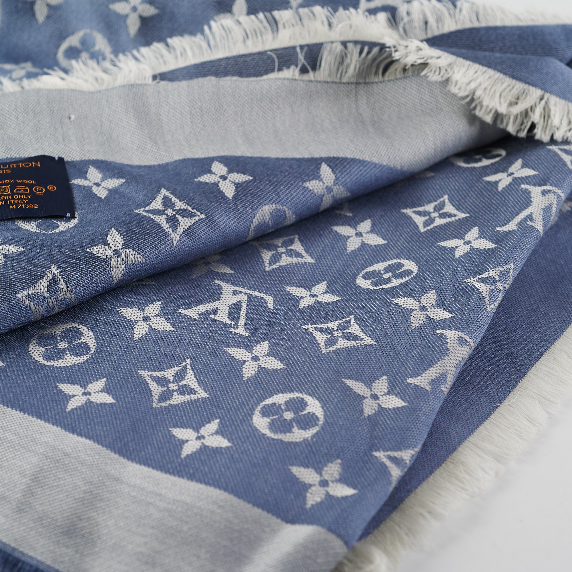 Louis Vuitton Shine Monogram Shawl Blue Nuit - THE PURSE AFFAIR