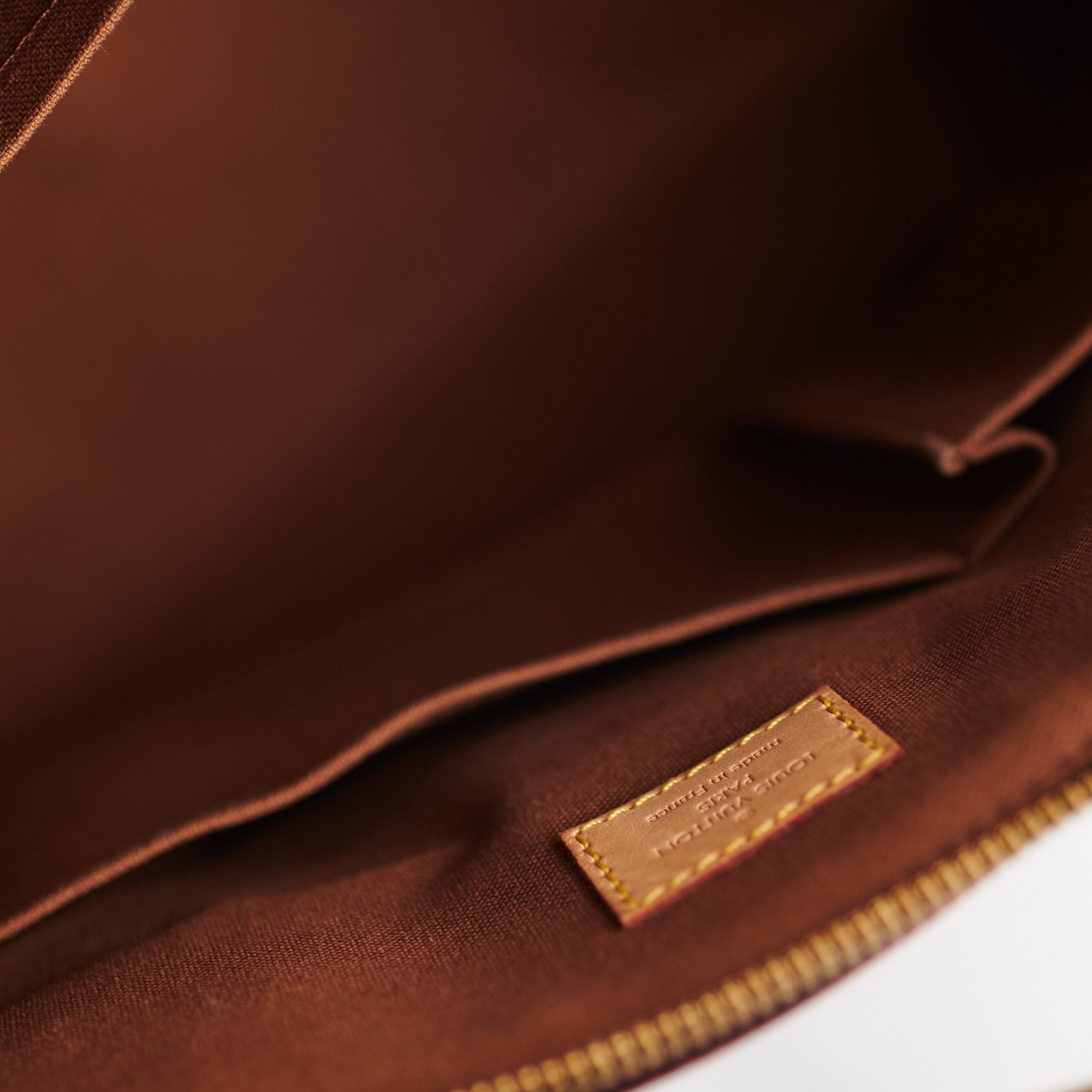 Louis Vuitton Tivoli Brown Cloth ref.970024 - Joli Closet