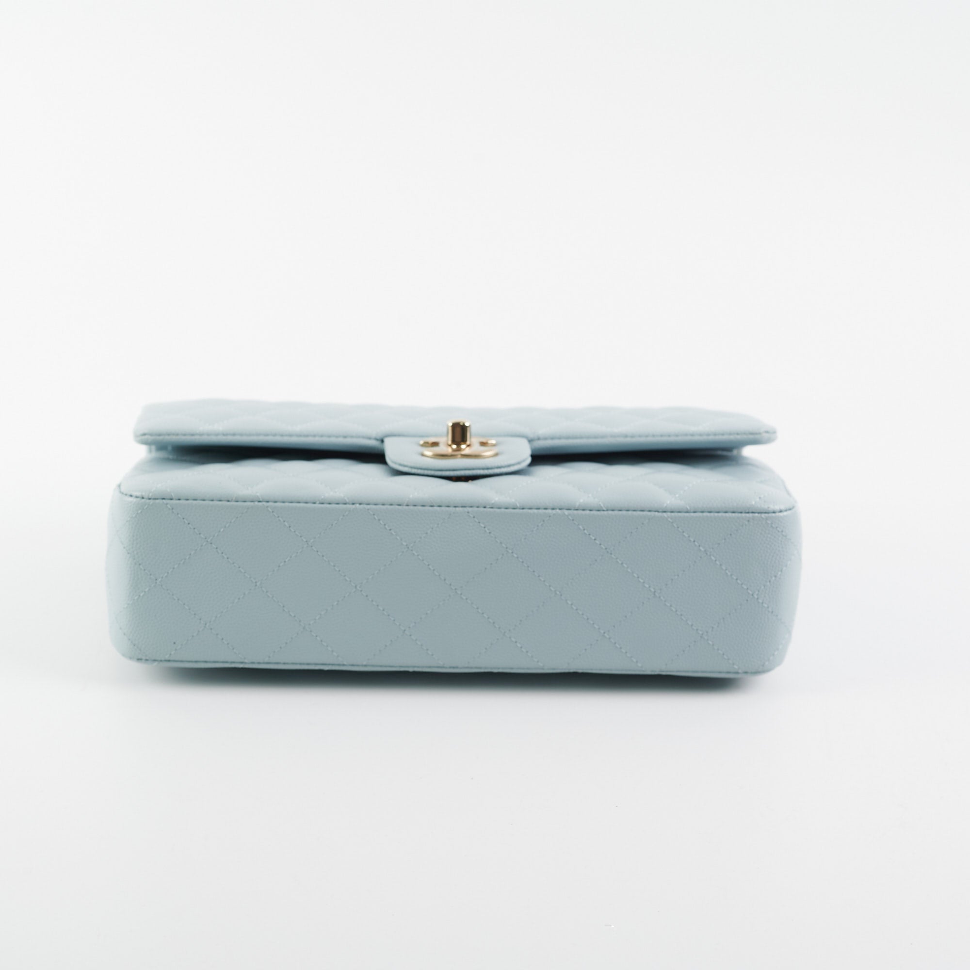 BNWT! 🦄 22P CHANEL Light Blue Caviar LGHW Medium Classic Flap 🦄 Bag  Microchip