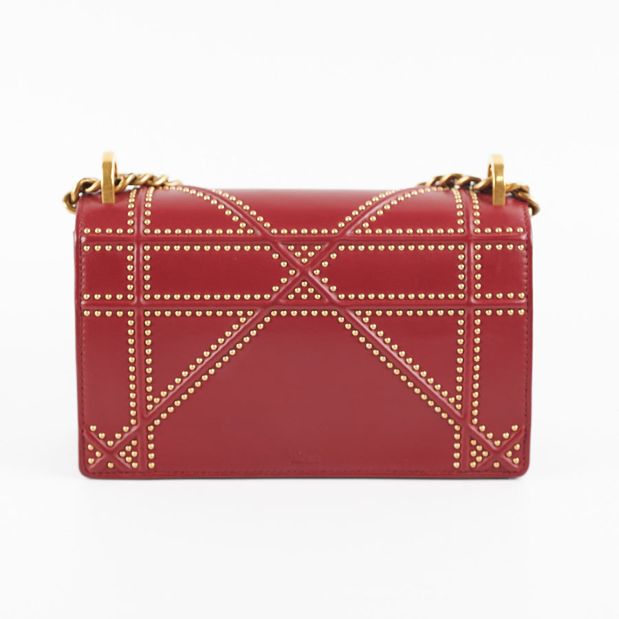 Louis Vuitton Sherwood PM Red Vernis Shoulder Bag - THE PURSE AFFAIR