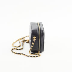 Chanel Crossbody Lambskin Black - Series 31