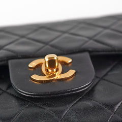 Chanel Vintage Classic Flap Lambskin Black - Series 1