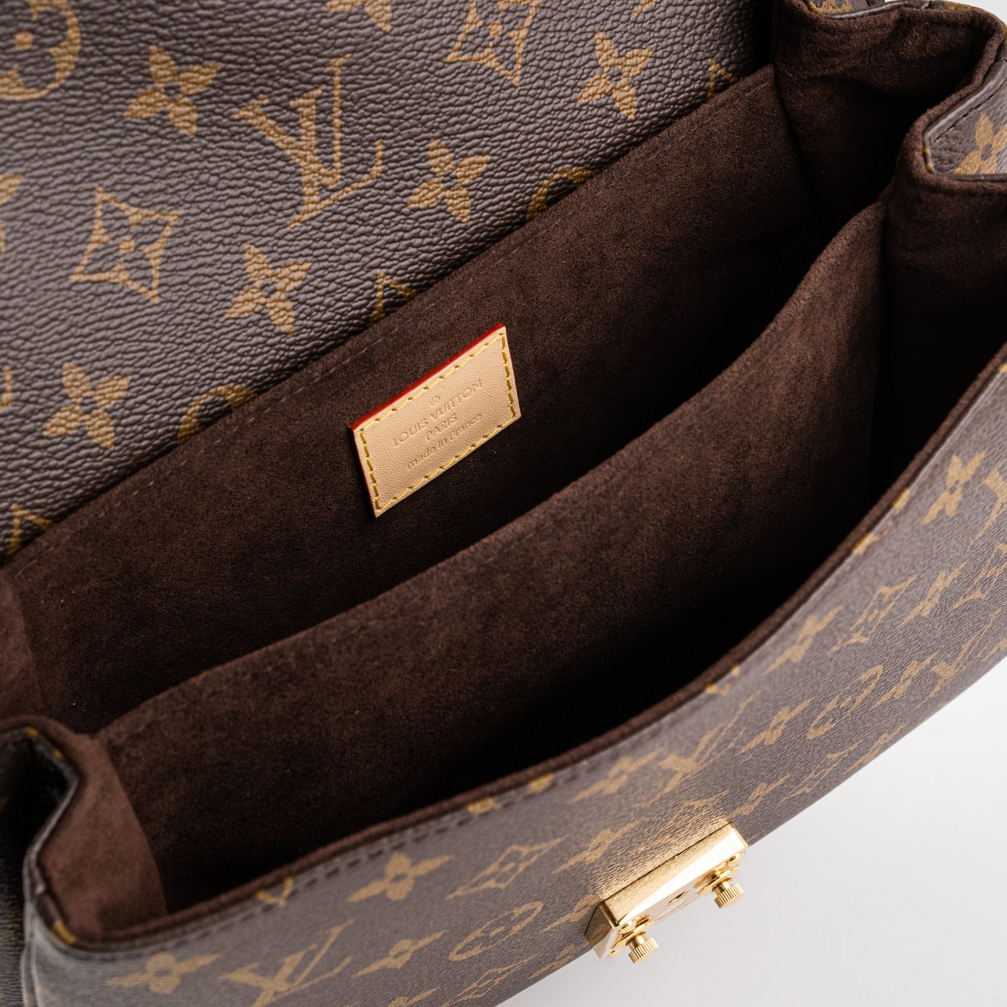 Louis Vuitton Pochette Metis Monogram - THE PURSE AFFAIR