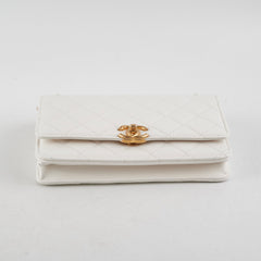 Chanel Seasonal Wallet On Chain WOC White