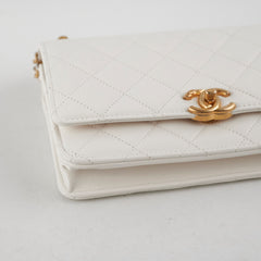 Chanel Seasonal Wallet On Chain WOC White