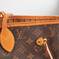 Louis Vuitton Neverfull MM Monogram