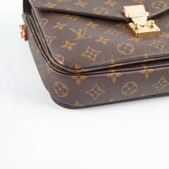 Louis Vuitton Pochette Metis MM Monogram