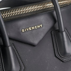 Givenchy hotsell antigona vegan