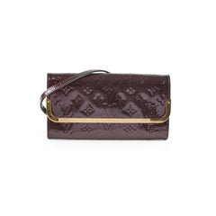 Louis Vuitton Vernis Clutch Amarante