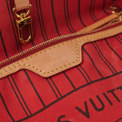 Louis Vuitton Neverfull Monogram MM Shoulder Bag