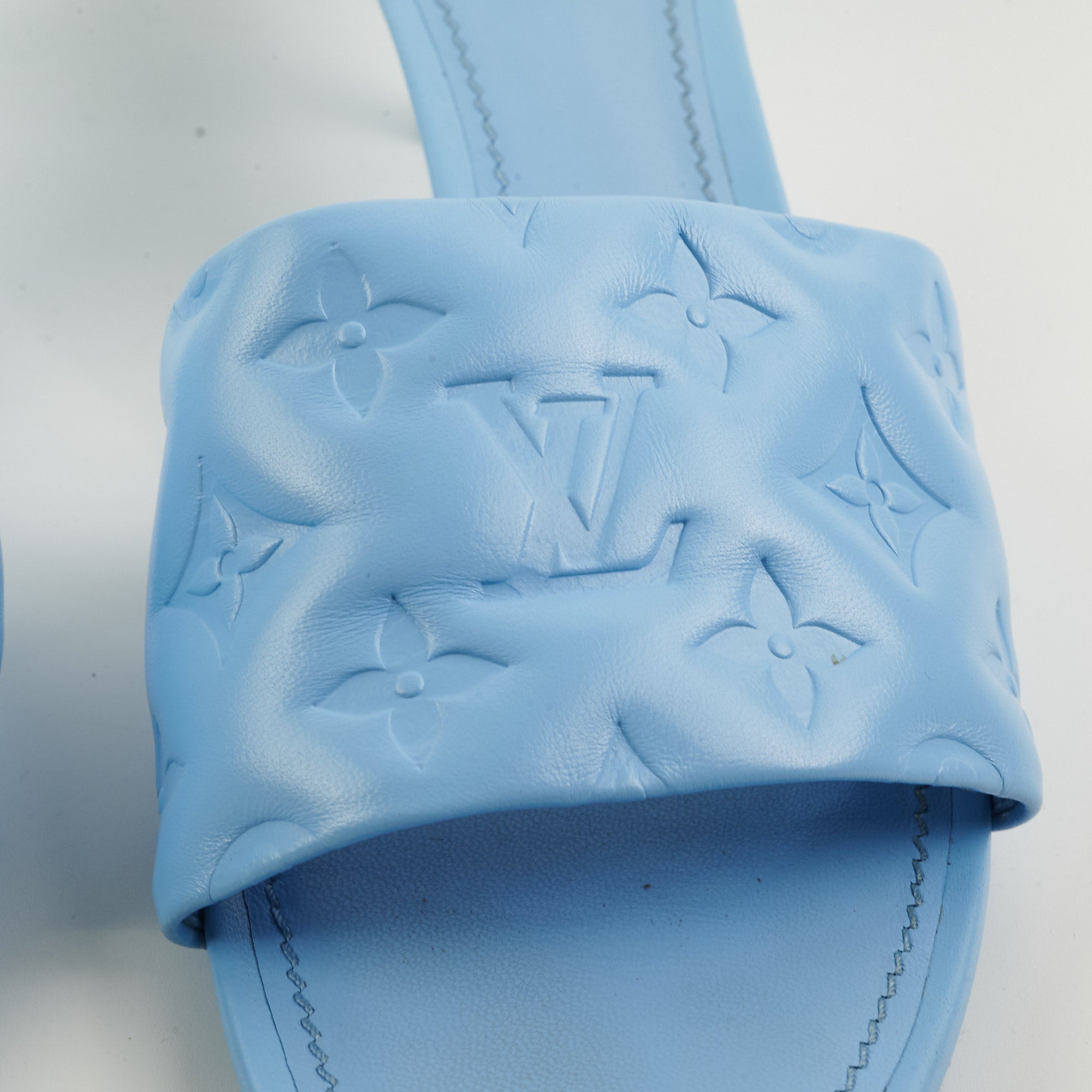 Revival cloth mules Louis Vuitton Blue size 40 EU in Cloth - 32125143