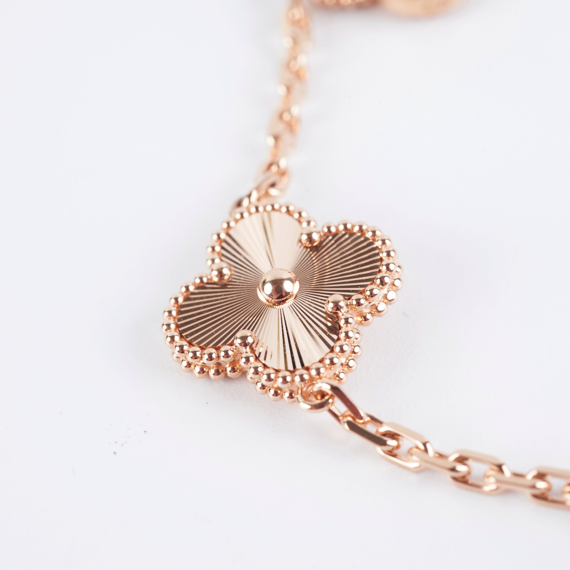 Van Cleef Arpels Vintage Alhambra Bracelet 5 Motifs Rose Gold with  Carnelian
