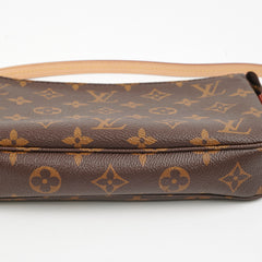 Louis Vuitton New Style Pochette Accessoires Monogram