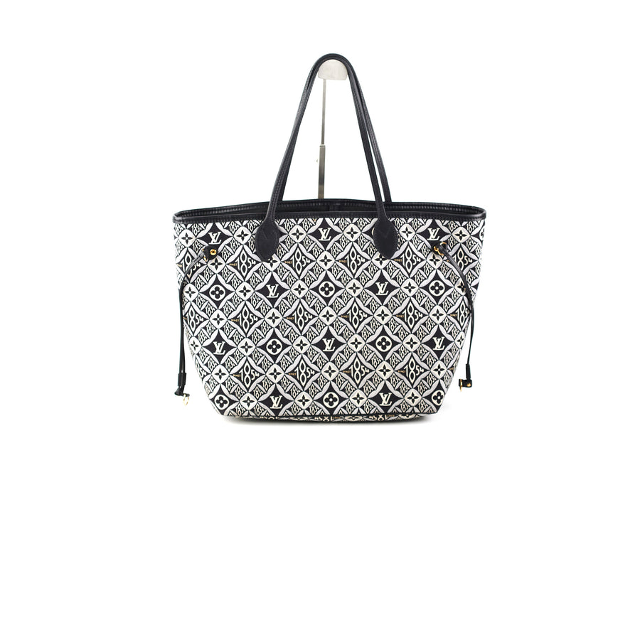 Louis Vuitton Neverfull MM Black Epi Shoulder Bag - THE PURSE AFFAIR