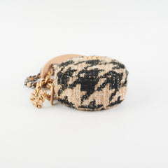 Chanel 19 Houndstooth Tweed Round Clutch Beige