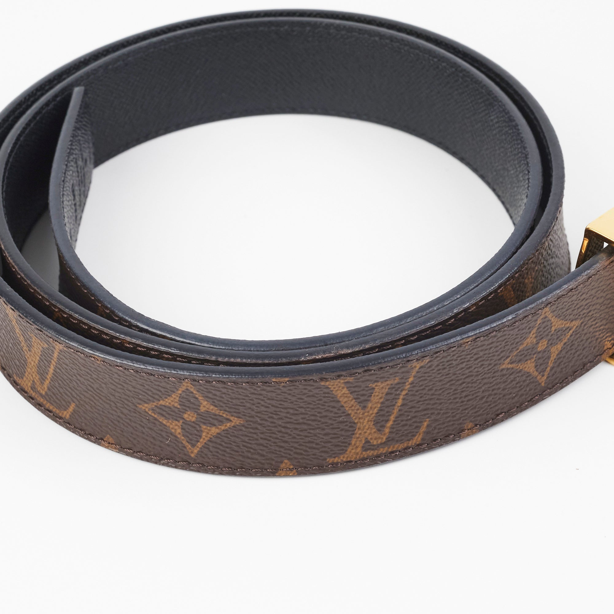 John Pye Auctions - Louis Vuitton Reversible LV Leather Belt, Size 95/38,  with Dust Bag