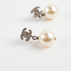 Chanel CC Pearl Drop Earrings Costume Jewellery