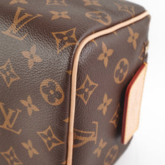 Louis Vuitton Dopp Kitt Toiletry Pouch Monogram