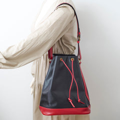 Louis Vuitton Vintage Bucket Bag Black / Red Epi Leather