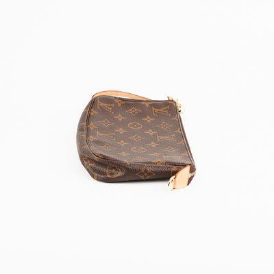 Louis Vuitton Mini Pochette Monogram - THE PURSE AFFAIR