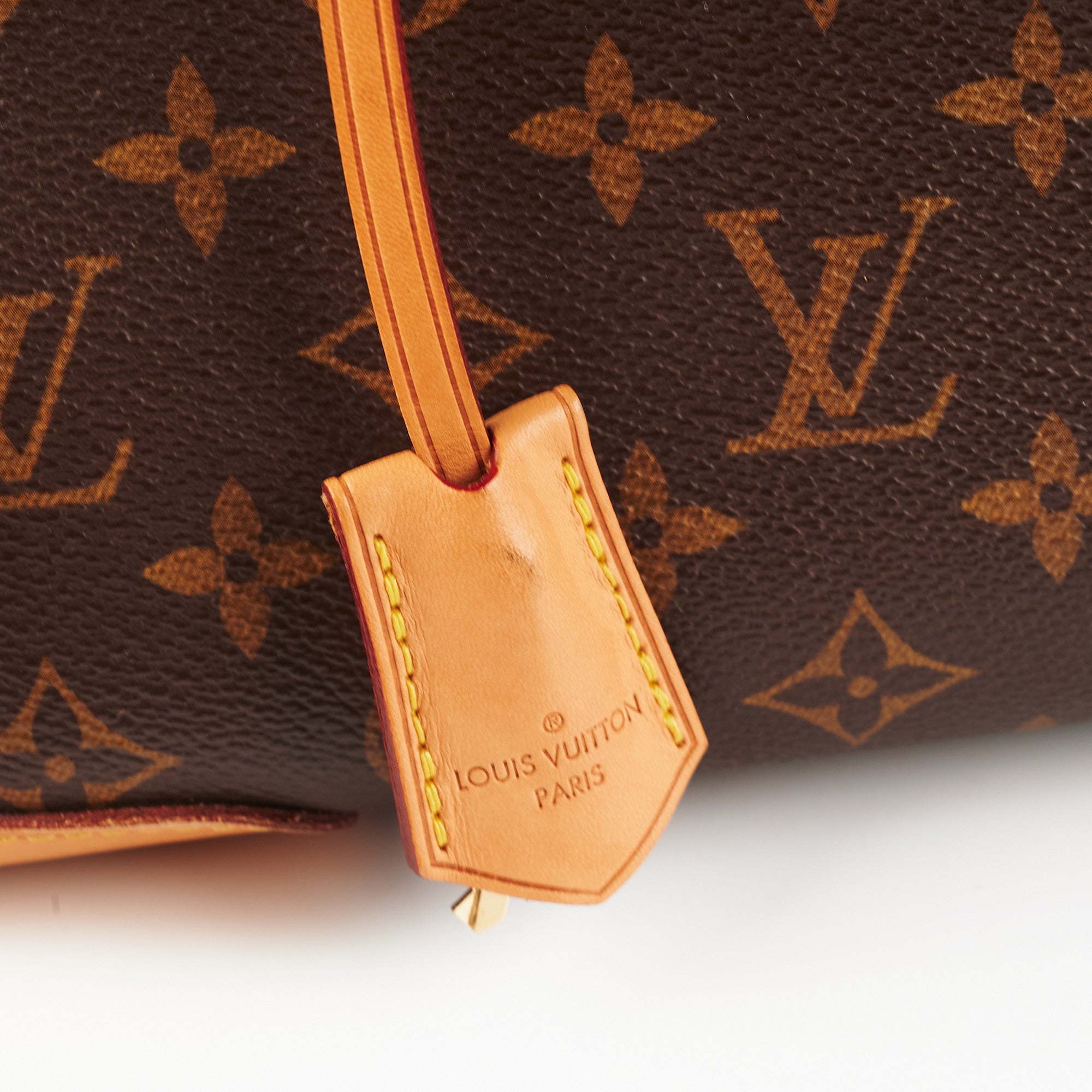 Louis Vuitton Retiro MM Monogram - THE PURSE AFFAIR