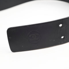 Chanel leather pearl belt size 75