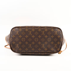 23843 Louis Vuitton Neverfull MM Monogram Shoulder Bag