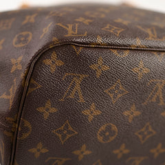 23843 Louis Vuitton Neverfull MM Monogram Shoulder Bag