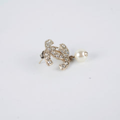 Chanel Earrings CC Pearls Drop (Costume Jewellery)