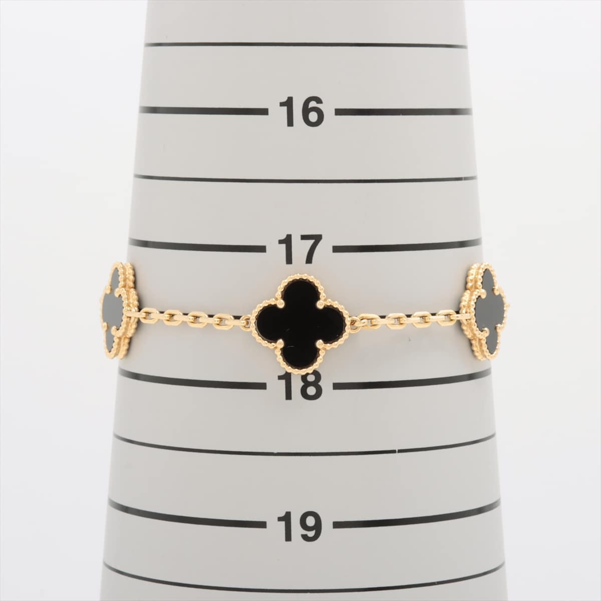 38394: Van Cleef & Arpels Vintage Alhambra 5 Motif Onyx Bracelet – Paul  Duggan Fine Watches