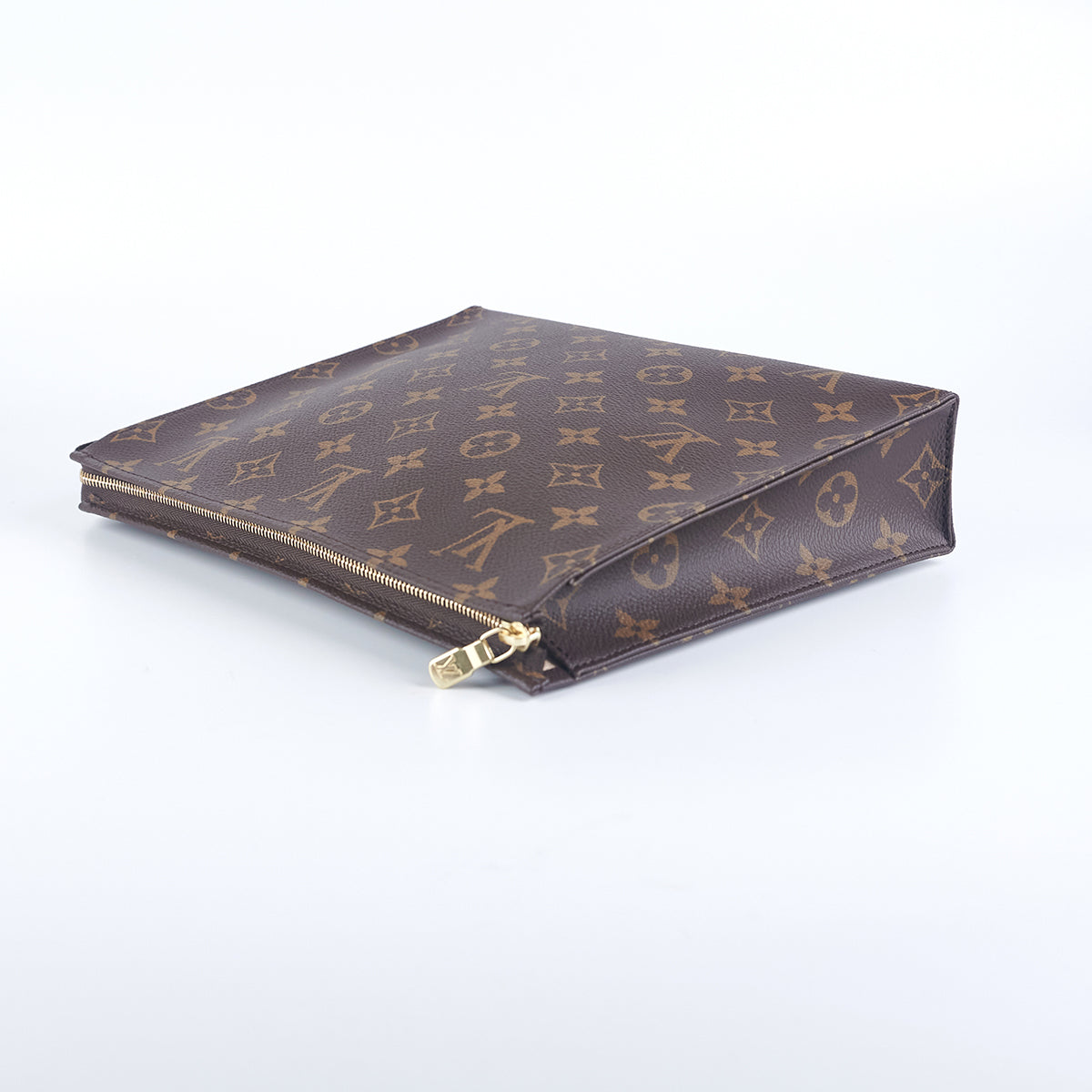 Louis Vuitton Toiletry Pouch 26 Monogram - THE PURSE AFFAIR