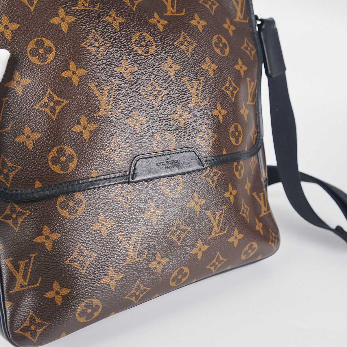 Louis Vuitton 2017 Monogram Macassar Christopher Messenger - Brown Messenger  Bags, Bags - LOU190621