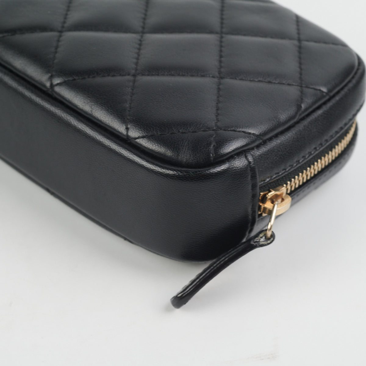 CHANEL Caviar Quilted Curvy Pouch Cosmetic Case Black 1289143