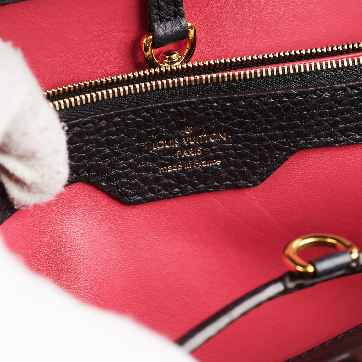 Louis Vuitton, Bags, Capucines Medium Red Bag