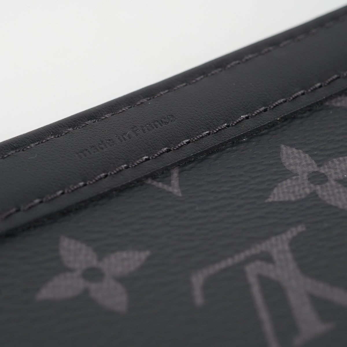 Louis Vuitton LV Gaston wearable wallet new Grey ref.564147 - Joli